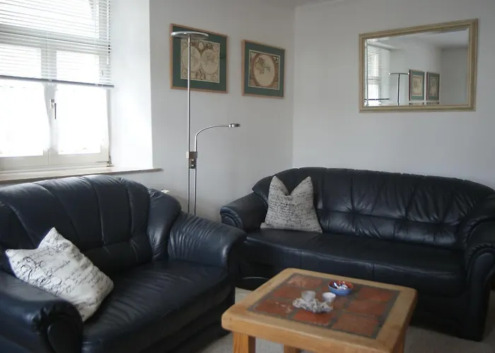 公寓 乌拉与威利乡村公寓 *